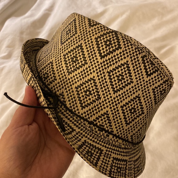 Fun pattern-weave straw fedora - Picture 2 of 4